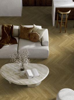 jpg_72_dpi-madera_castana_livingroom.jpg